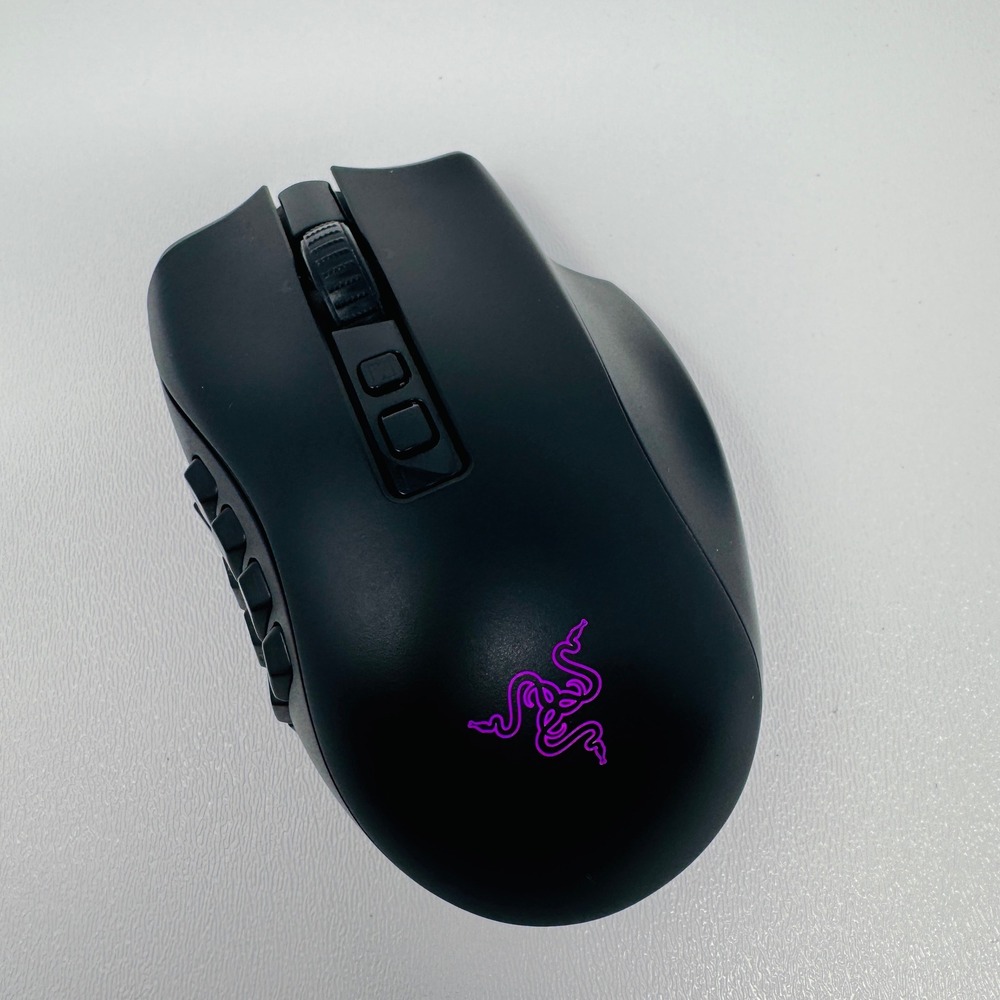 Razer Naga V2 Pro Gaming Mouse RZ01-0440 Black 30K DPI Optical Sensor READ DESCR